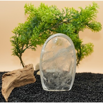 Forme libre cristal de roche AA 514g 120mm